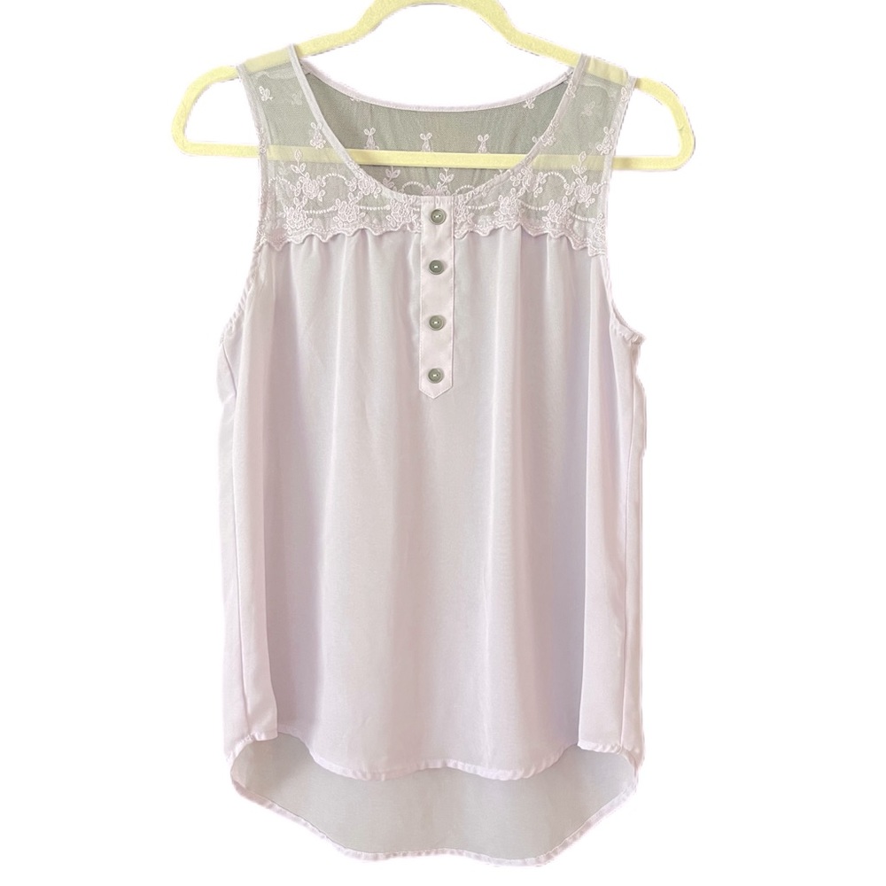Women’s Sleeveless Top
